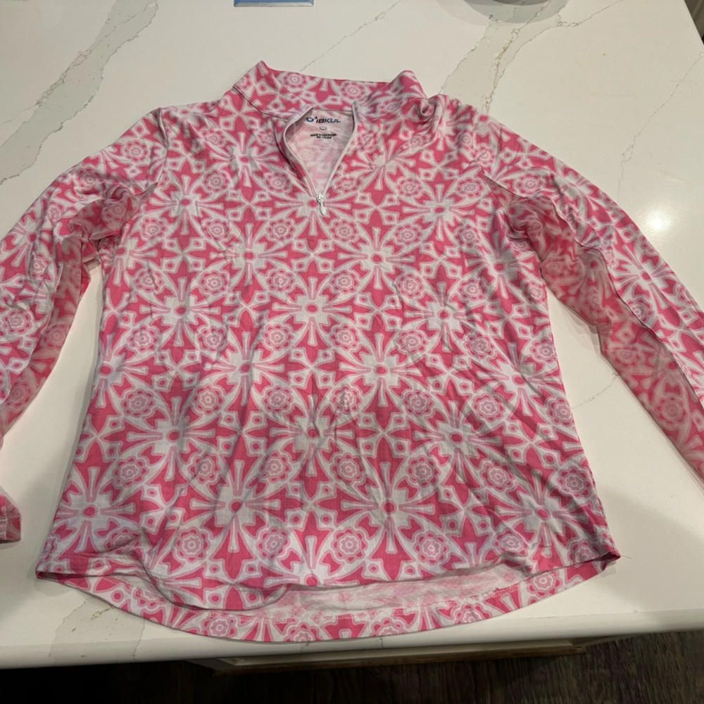 Ibkul 1/4 zip mock-neck, long-sleeve sun top w/ mesh under sleeves. Large. Pink